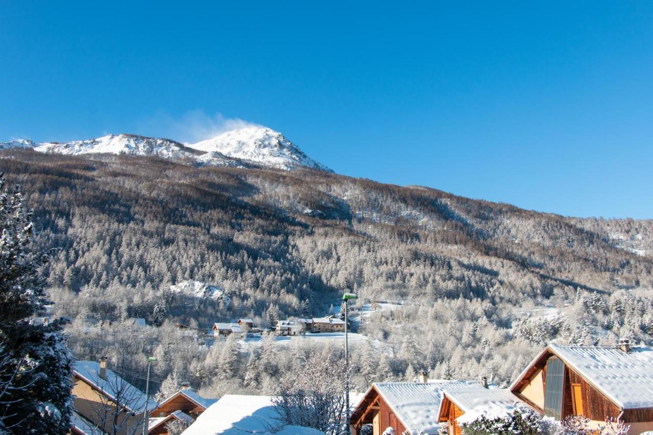 Chalet Premium -Acces Pied De Piste En Navette Saint-Chaffrey Exterior photo